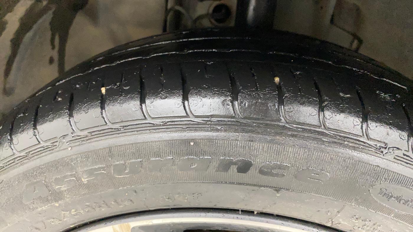 2020 Tata TIGOR XZA PLUS PETROL, Petrol, Automatic, 47,099 km, Left Front Tyre Tread