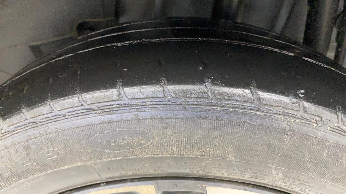 2020 Tata TIGOR XZA PLUS PETROL, Petrol, Automatic, 47,099 km, Left Rear Tyre Tread