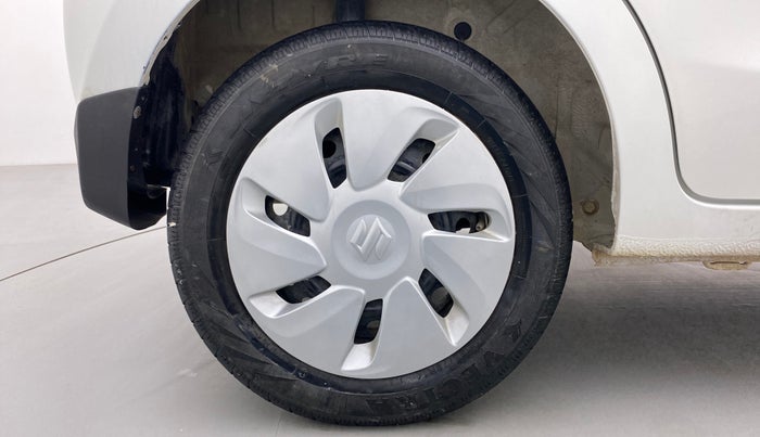 2018 Maruti Celerio VXI (O), Petrol, Manual, 30,639 km, Right Rear Wheel
