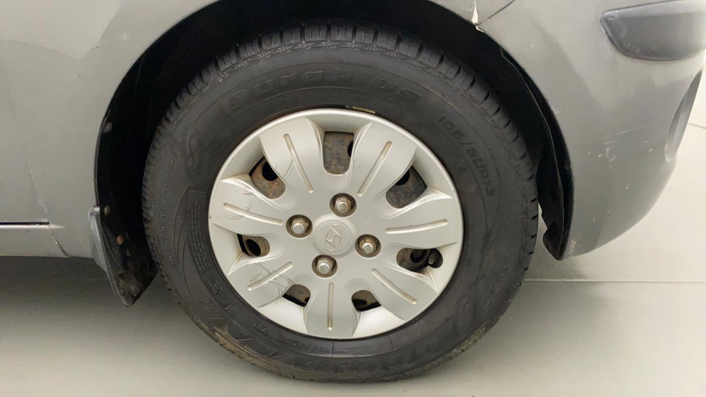 2010 Hyundai i10 MAGNA 1.2, Petrol, Manual, 62,452 km, Right Front Wheel