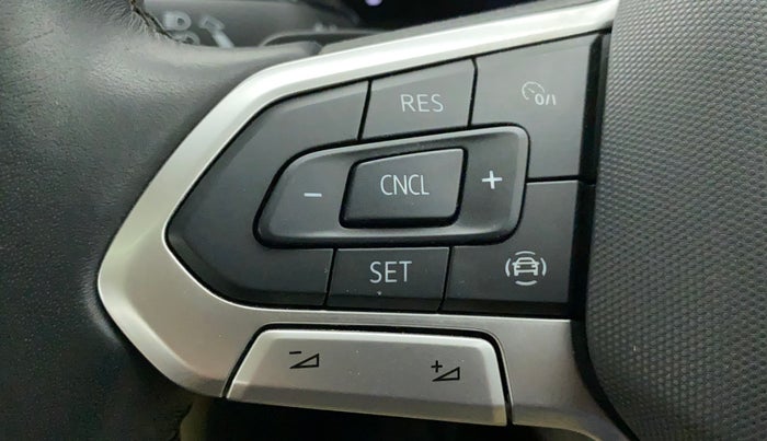 2022 Volkswagen VIRTUS TOPLINE TSI 1.0 AT, Petrol, Automatic, 13,438 km, Adaptive Cruise Control