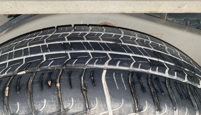 2022 Mahindra Bolero B6 (O), Diesel, Manual, 76,244 km, Left Rear Tyre Tread