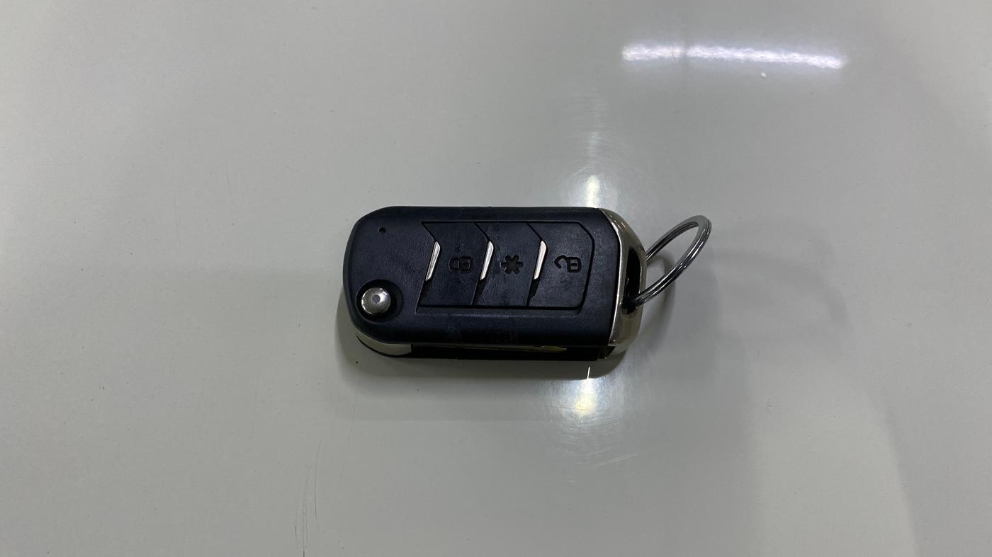 2022 Mahindra Bolero B6 (O), Diesel, Manual, 76,244 km, Key Close Up