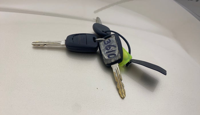 2018 Hyundai NEW SANTRO ASTA MT, Petrol, Manual, 74,553 km, Key Close Up