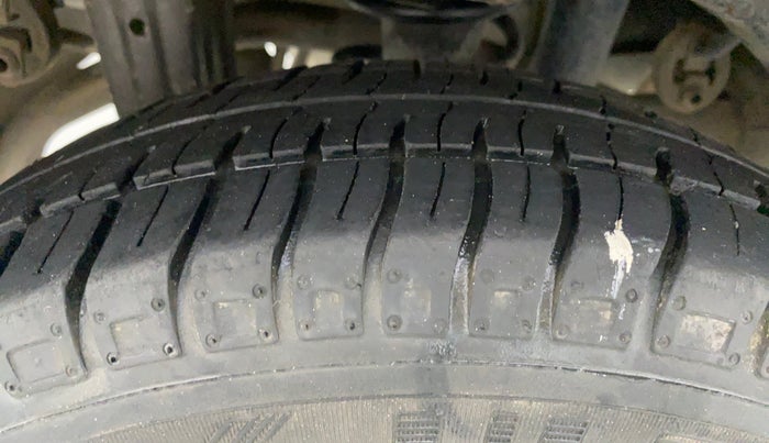 2016 Maruti Alto 800 VXI, Petrol, Manual, 35,325 km, Right Rear Tyre Tread