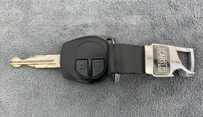 2016 Maruti Alto 800 VXI, Petrol, Manual, 35,325 km, Key Close Up