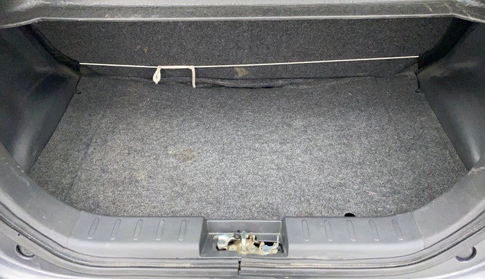 2016 Maruti Alto 800 VXI, Petrol, Manual, 35,325 km, Boot Inside