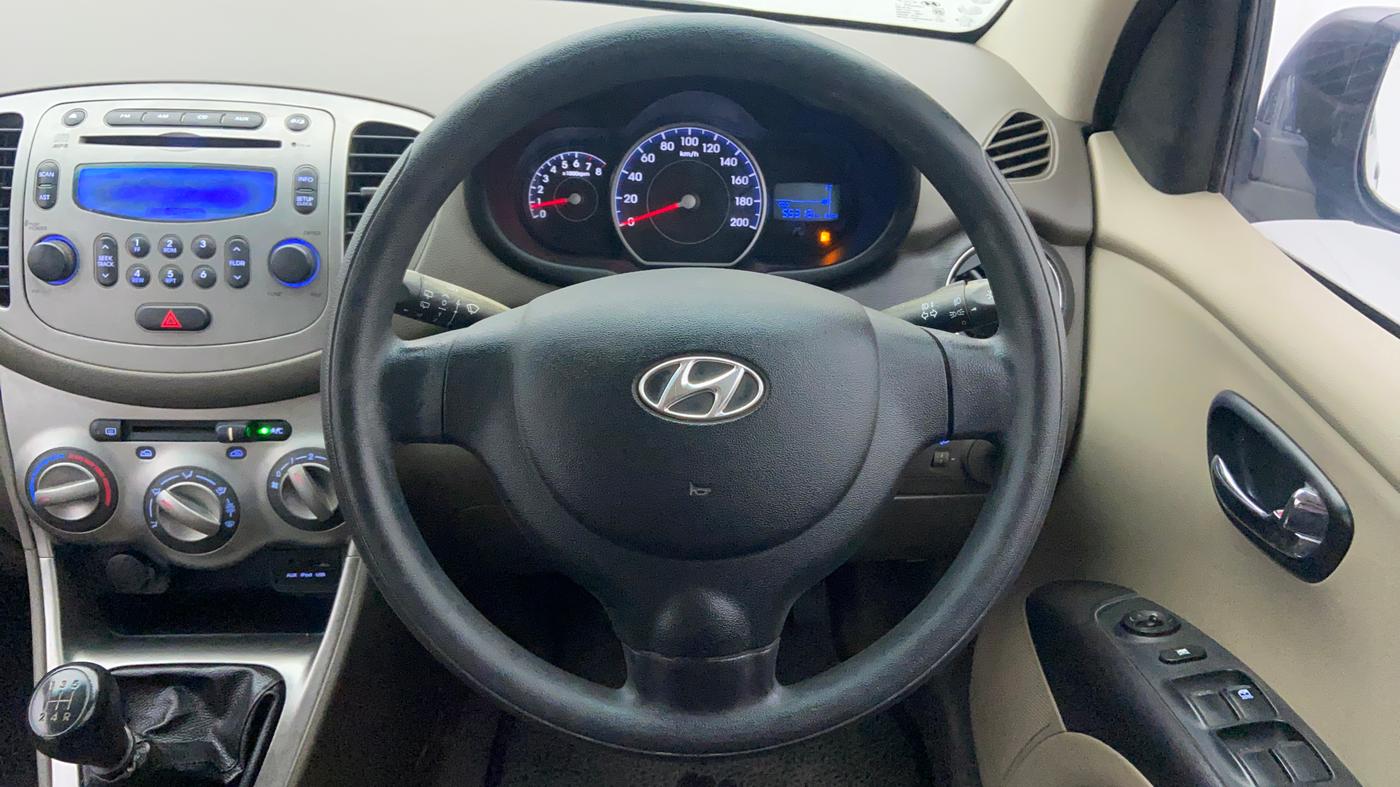 2012 Hyundai i10 SPORTZ 1.2 KAPPA2, CNG, Manual, 54,974 km, Steering Wheel Close Up