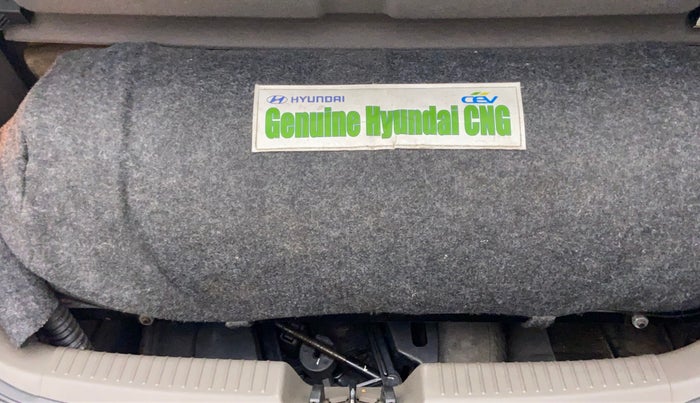 2012 Hyundai i10 SPORTZ 1.2 KAPPA2, CNG, Manual, 54,974 km, Boot Inside