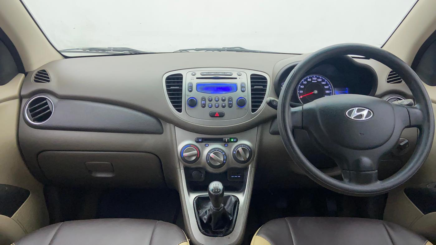 2012 Hyundai i10 SPORTZ 1.2 KAPPA2, CNG, Manual, 54,974 km, Dashboard