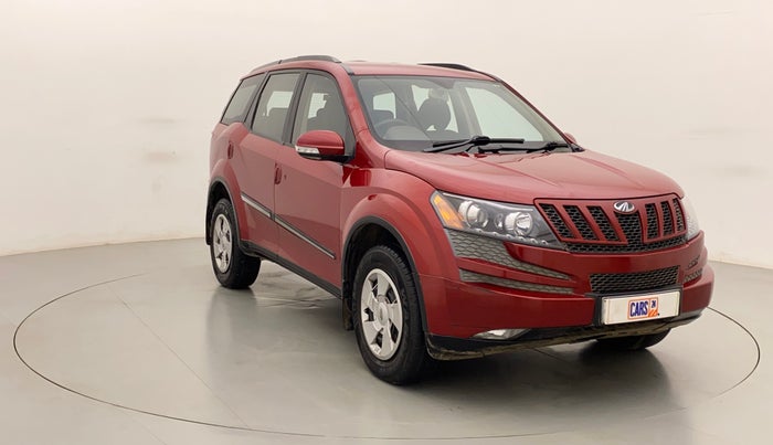 2014 Mahindra XUV500 W6, Diesel, Manual, 68,310 km, Right Front Diagonal