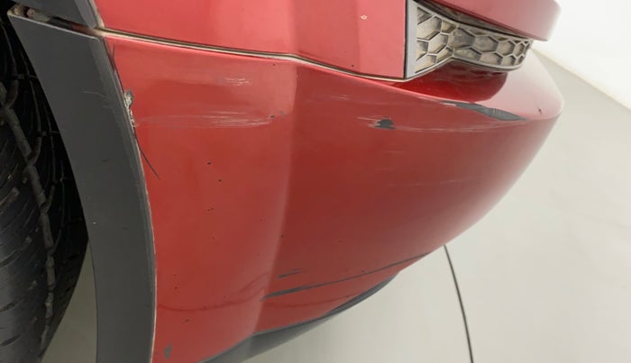 2014 Mahindra XUV500 W6, Diesel, Manual, 68,310 km, Front bumper - Minor scratches