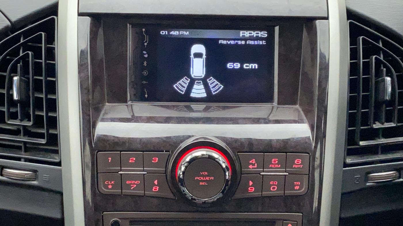 2014 Mahindra XUV500 W6, Diesel, Manual, 68,310 km, Infotainment System