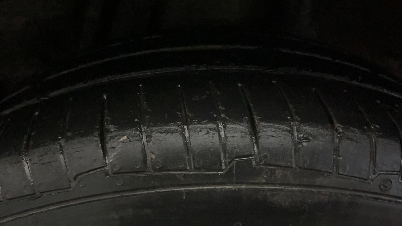 2015 Honda Jazz 1.2L I-VTEC E, Petrol, Manual, 74,893 km, Left Rear Tyre Tread