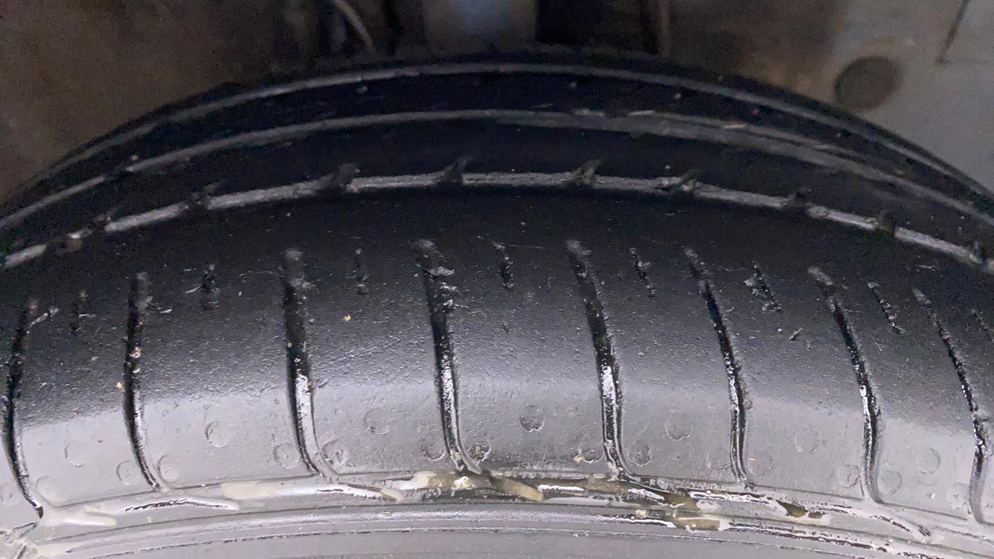 2018 Hyundai Elite i20 Magna Executive Diesel, Diesel, Manual, 86,375 km, Right Front Tyre Tread