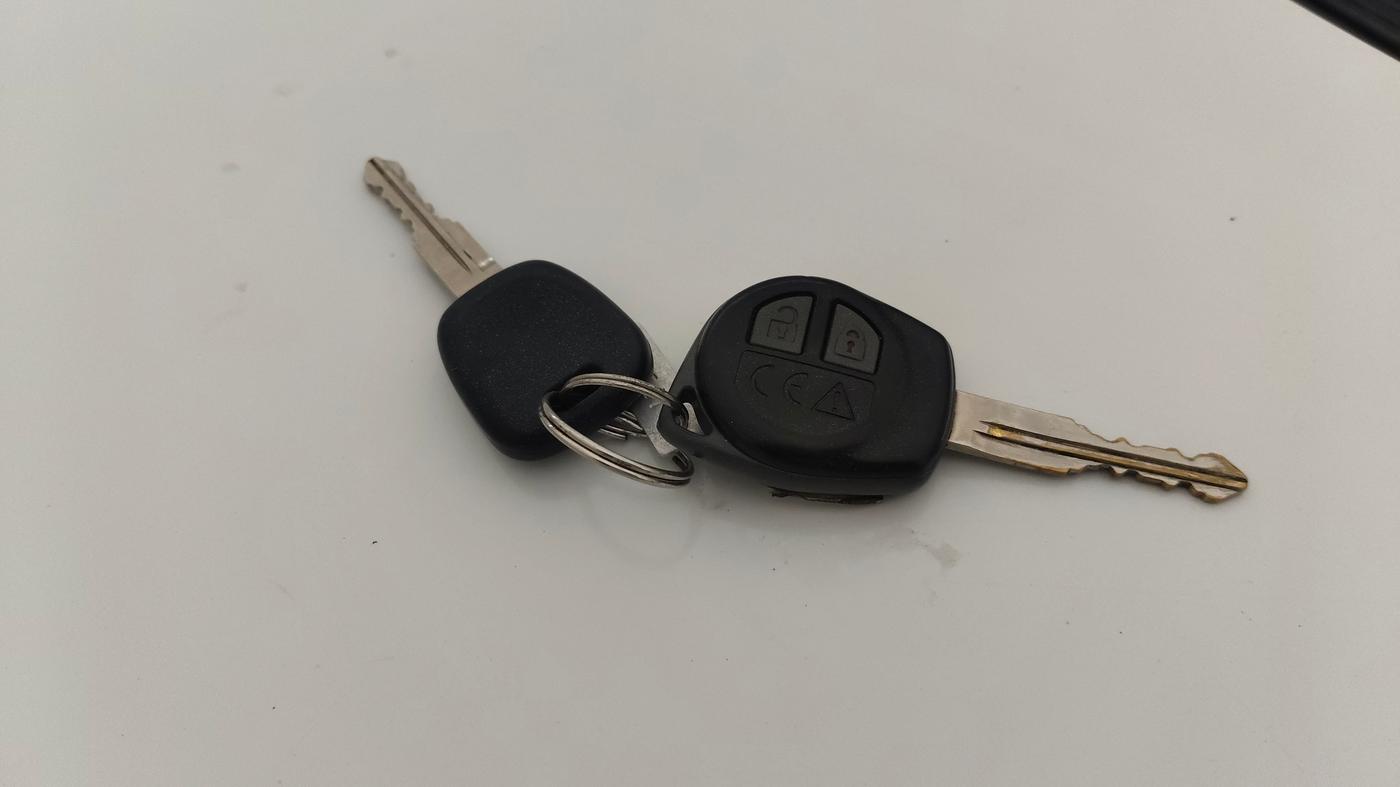 2020 Maruti S PRESSO VXI PLUS AMT, Petrol, Automatic, 47,235 km, Key Close Up