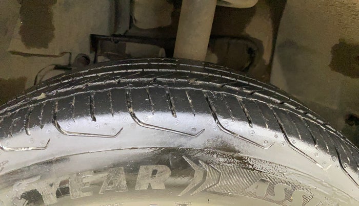 2018 Tata NEXON XE PETROL, Petrol, Manual, 46,219 km, Left Front Tyre Tread