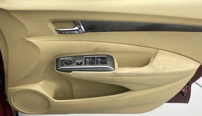 2013 Honda City 1.5L I-VTEC V MT, Petrol, Manual, 80,342 km, Driver Side Door Panels Control