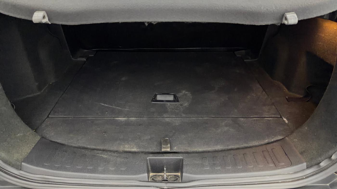 2021 Tata Harrier XTA 2.0L KRYOTEC PLUS, Diesel, Automatic, 77,422 km, Boot Inside