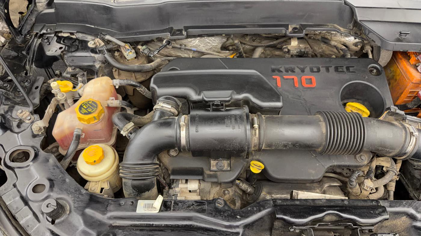 2021 Tata Harrier XTA 2.0L KRYOTEC PLUS, Diesel, Automatic, 77,422 km, Engine View - Right