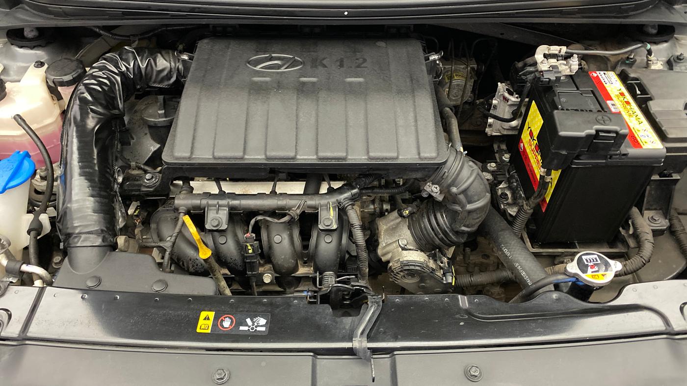 2022 Hyundai AURA SX 1.2, Petrol, Manual, 20,194 km, Engine View