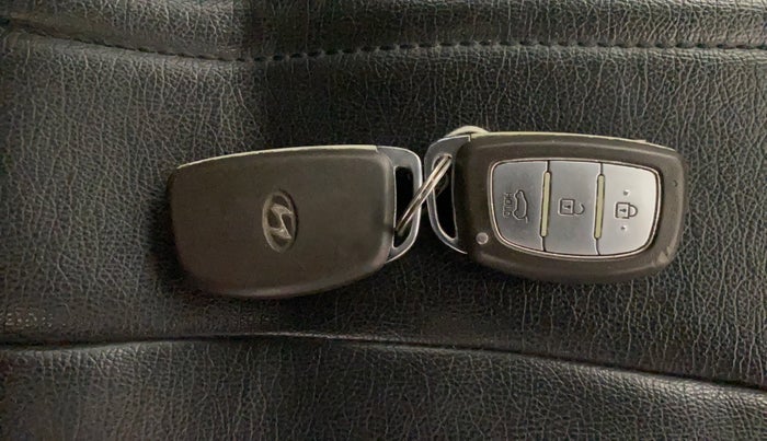 2016 Hyundai Elite i20 ASTA 1.2 (O), Petrol, Manual, 69,350 km, Key Close Up