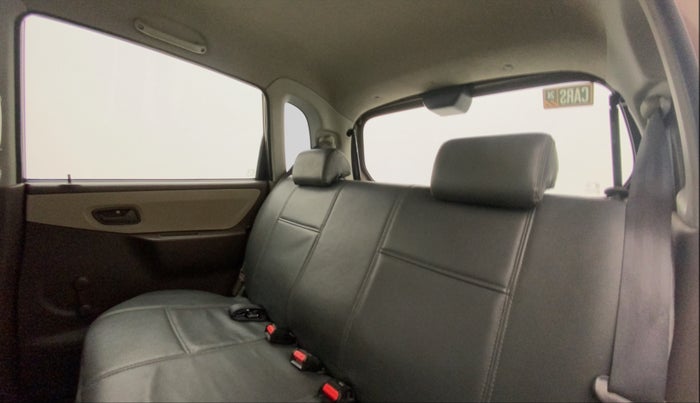 2010 Maruti Zen Estilo LXI, Petrol, Manual, 29,149 km, Right Side Rear Door Cabin