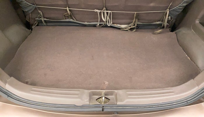 2010 Maruti Zen Estilo LXI, Petrol, Manual, 29,149 km, Boot Inside