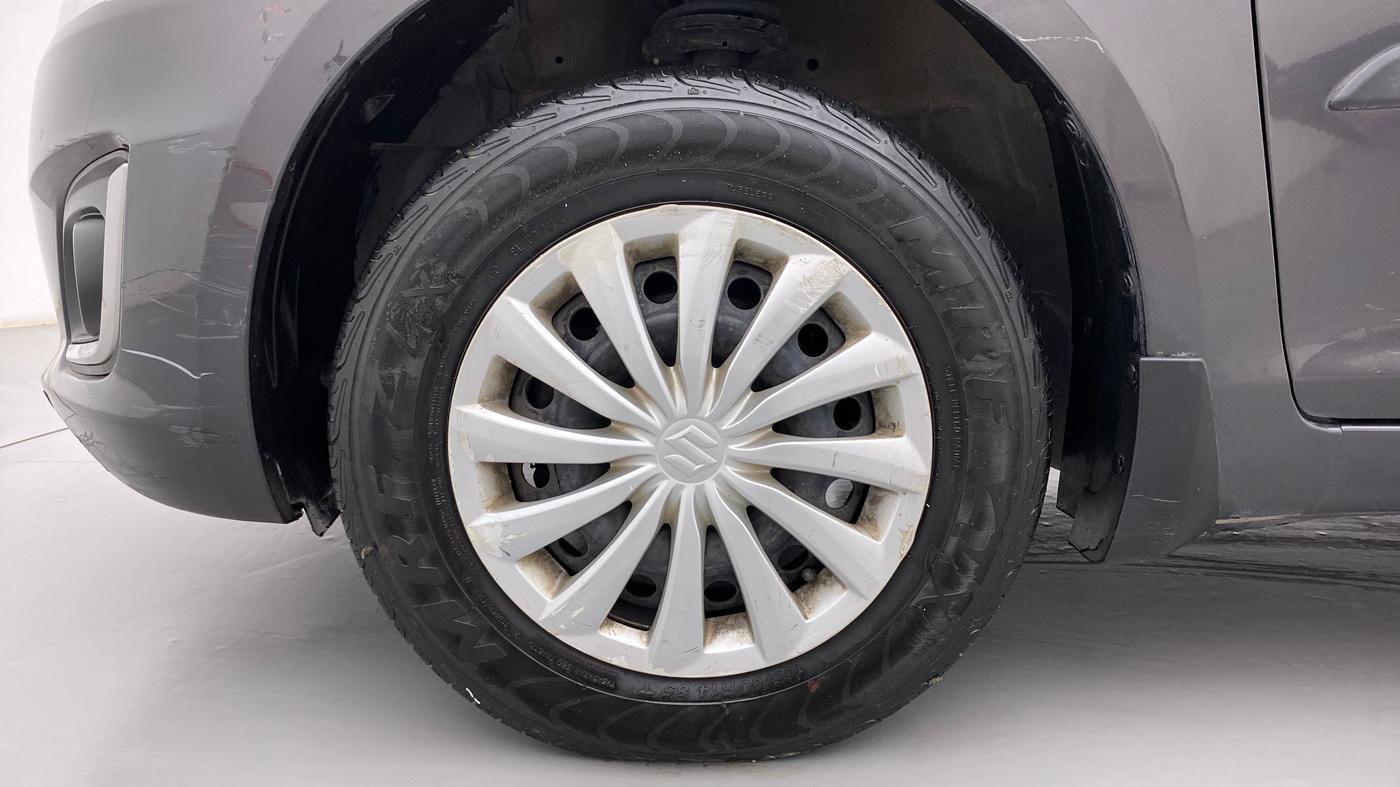2016 Maruti Swift VXI, Petrol, Manual, 63,313 km, Left Front Wheel