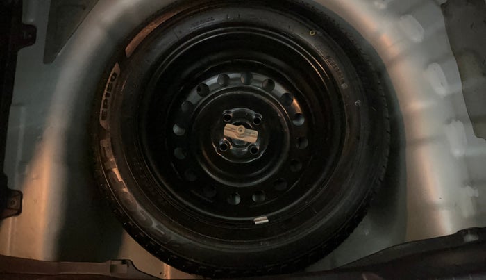 2020 Hyundai Elite i20 ASTA 1.2 (O), Petrol, Manual, 82,054 km, Spare Tyre