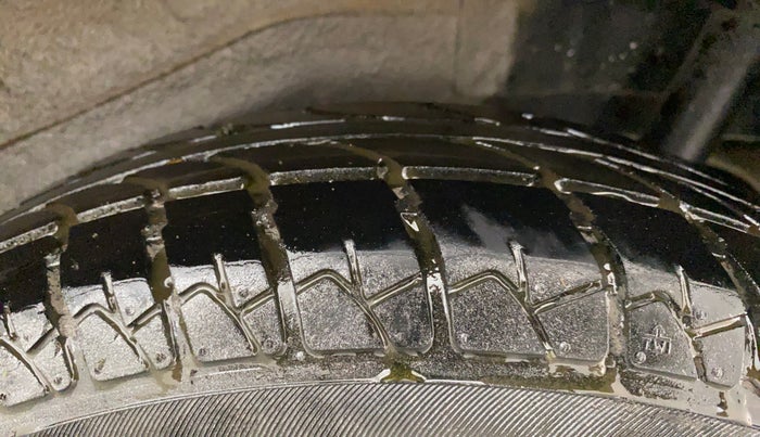 2014 Maruti Wagon R 1.0 LXI CNG, CNG, Manual, 74,760 km, Left Rear Tyre Tread