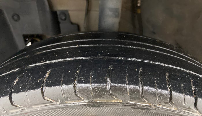 2016 Datsun Go Plus T, Petrol, Manual, 1,15,977 km, Left Front Tyre Tread