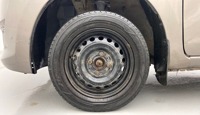 2016 Datsun Go Plus T, Petrol, Manual, 1,15,977 km, Left Front Wheel