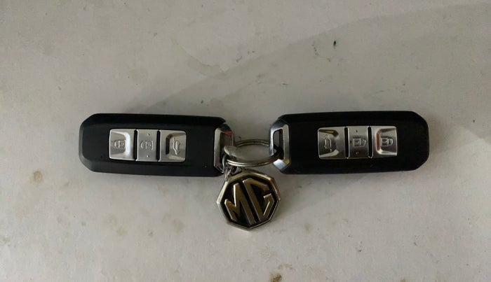 2019 MG HECTOR SHARP 1.5 DCT PETROL, Petrol, Automatic, 90,415 km, Key Close Up