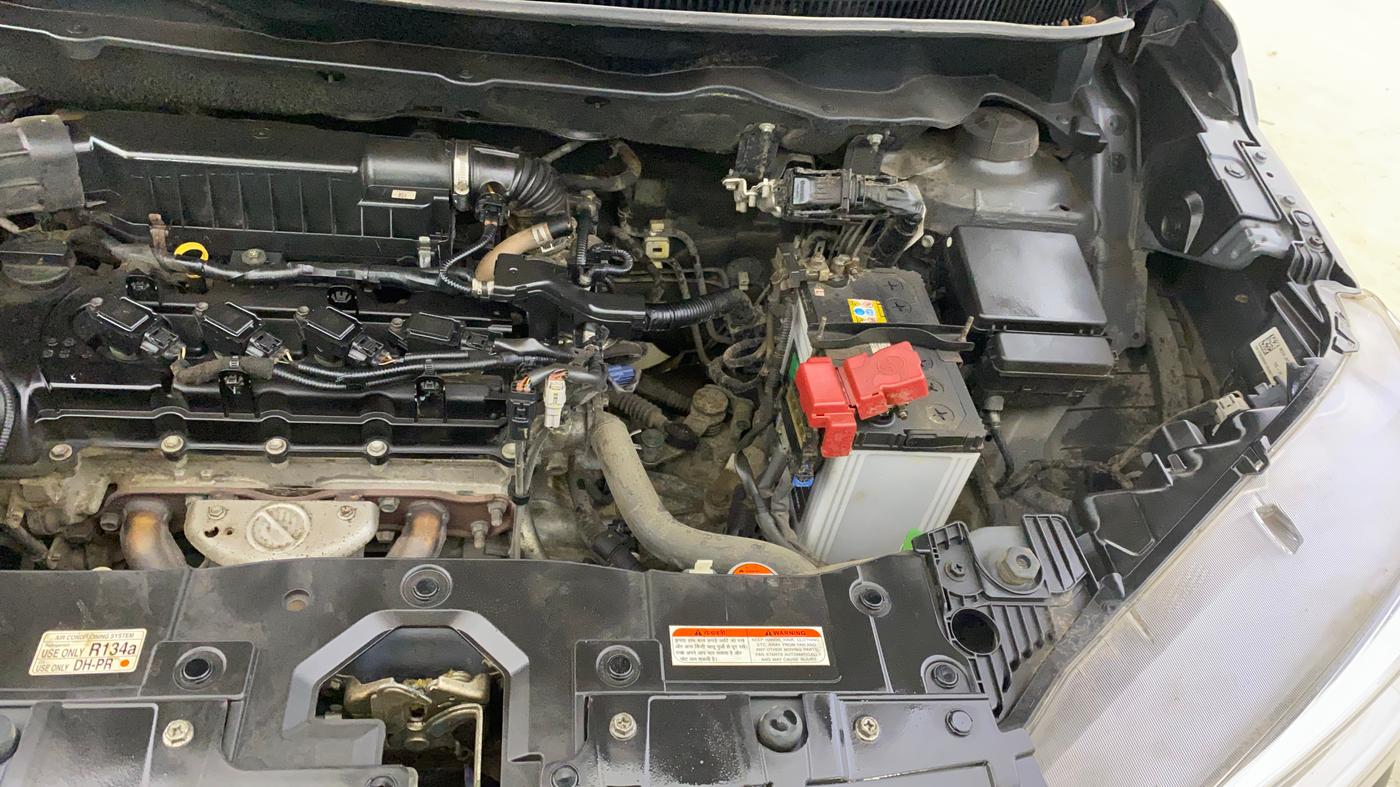 2021 Maruti XL6 ZETA MT, Petrol, Manual, 27,621 km, Engine View - Left