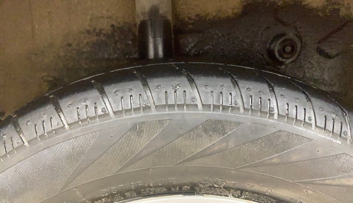 2018 Maruti Celerio ZXI AMT, Petrol, Automatic, 45,532 km, Right Rear Tyre Tread