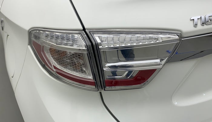 2022 Tata TIGOR XZA PLUS PETROL, Petrol, Automatic, 4,551 km, Left tail light - Minor damage
