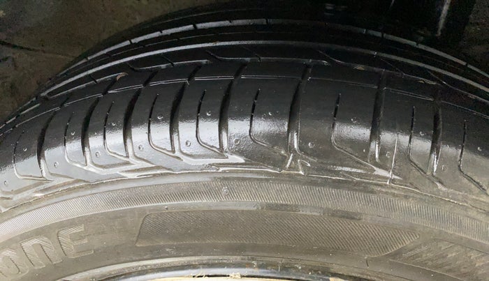 2021 KIA SONET HTK PLUS 1.2, Petrol, Manual, 50,425 km, Left Rear Tyre Tread