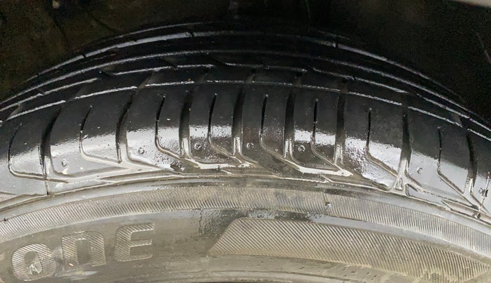 2021 KIA SONET HTK PLUS 1.2, Petrol, Manual, 50,425 km, Right Front Tyre Tread