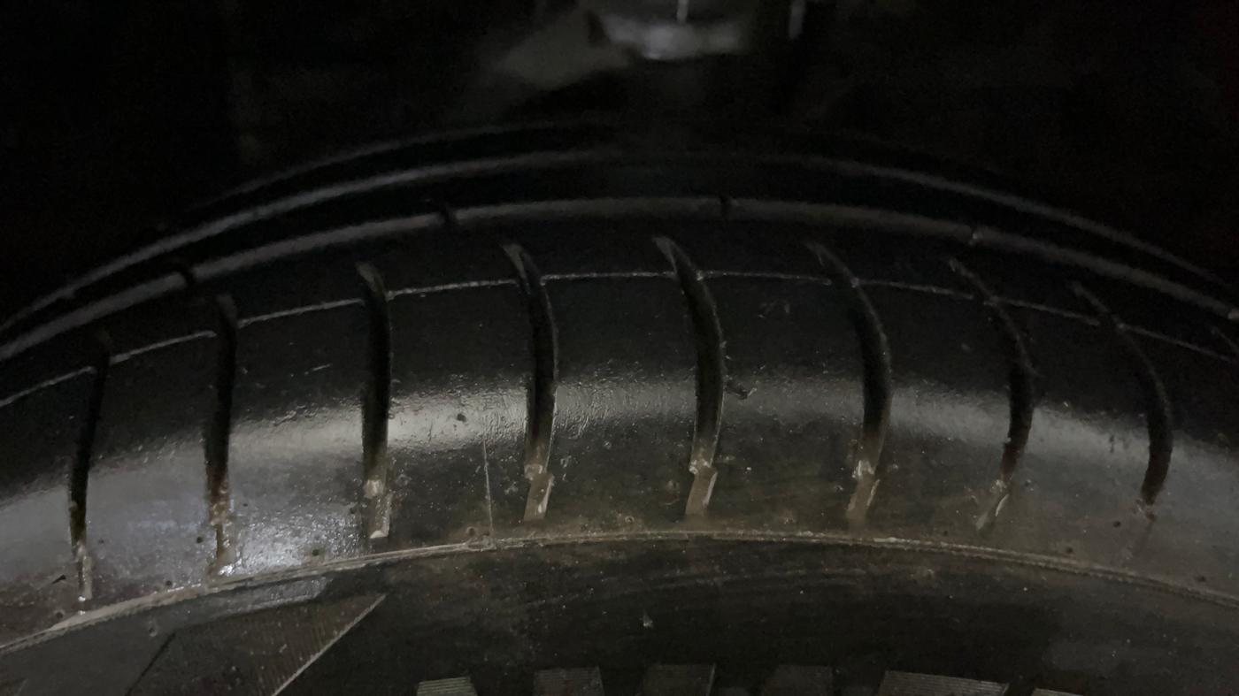 2019 Hyundai Elite i20 MAGNA PLUS 1.2, Petrol, Manual, 54,452 km, Left Front Tyre Tread