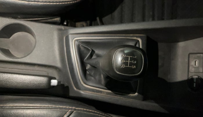 2019 Hyundai Elite i20 MAGNA PLUS 1.2, Petrol, Manual, 54,403 km, Gear Lever