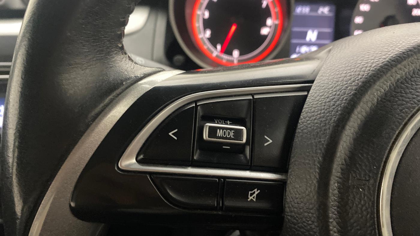 2018 Maruti Swift ZXI AMT, Petrol, Automatic, 1,18,478 km, Adaptive Cruise Control