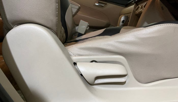 2016 Maruti Swift Dzire VXI AT, Petrol, Automatic, 68,717 km, Driver Side Adjustment Panel