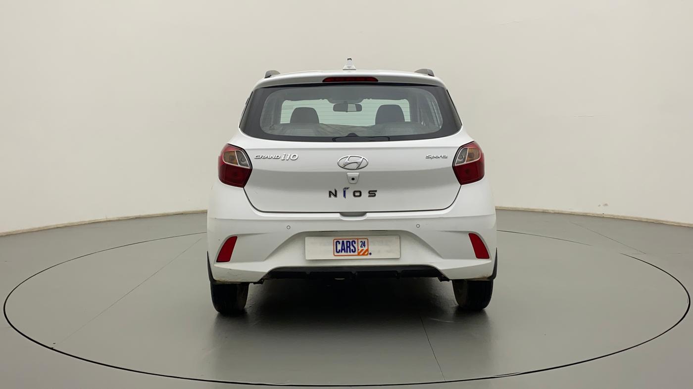 2020 Hyundai GRAND I10 NIOS SPORTZ 1.2 KAPPA VTVT, Petrol, Manual, 33,772 km, Back/Rear