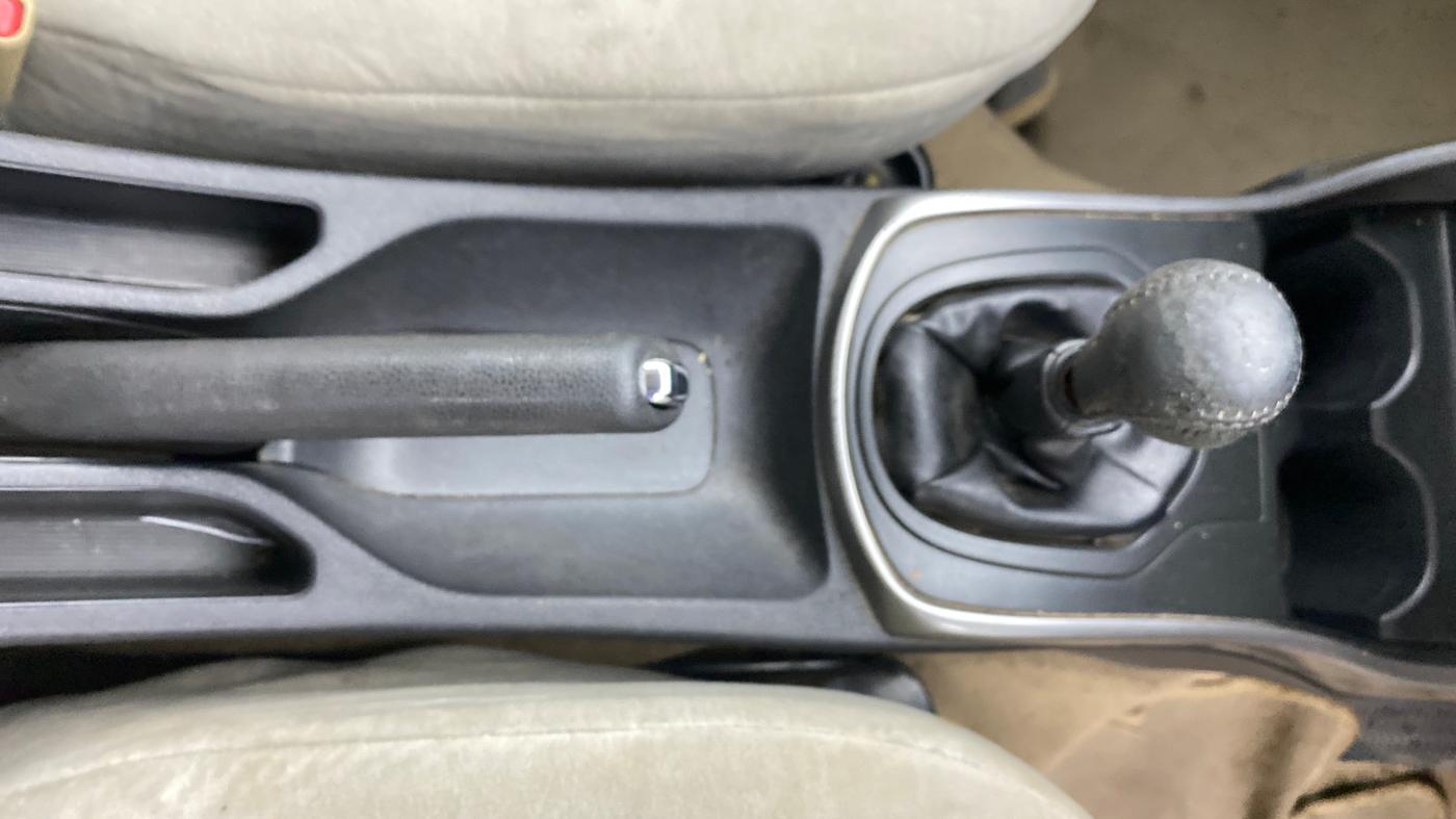 2015 Honda City 1.5L I-VTEC VX, Petrol, Manual, 52,363 km, Gear Lever