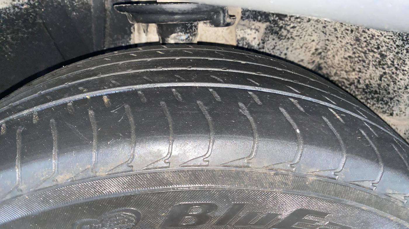 2018 Jeep Compass LIMITED 2.0 DIESEL, Diesel, Manual, 99,088 km, Right Front Tyre Tread