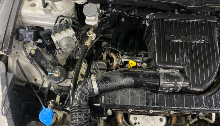 2017 Maruti Ciaz ZETA 1.4  MT PETROL, Petrol, Manual, 90,673 km, Engine View - Right