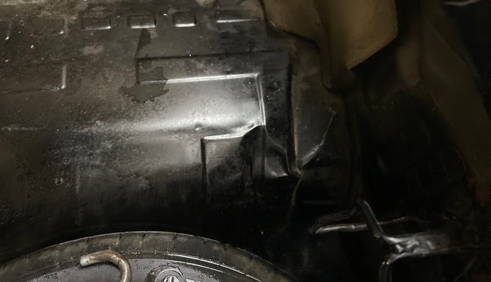 2012 Honda Brio S MT, Petrol, Manual, 95,178 km, Boot floor - Slightly dented