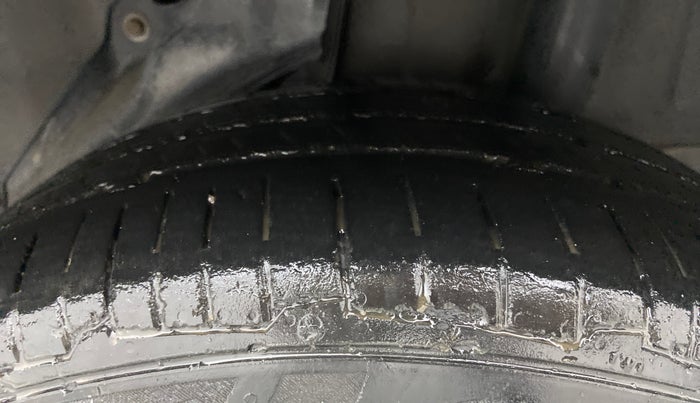 2012 Honda Brio S MT, Petrol, Manual, 95,178 km, Left Rear Tyre Tread