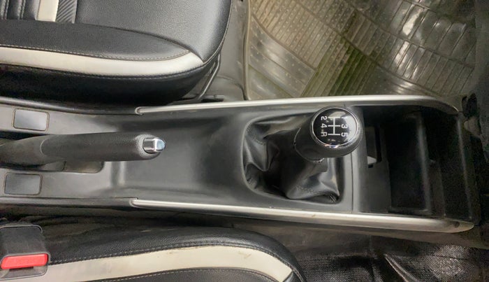 2017 Maruti Baleno DELTA PETROL 1.2, Petrol, Manual, 65,605 km, Gear Lever